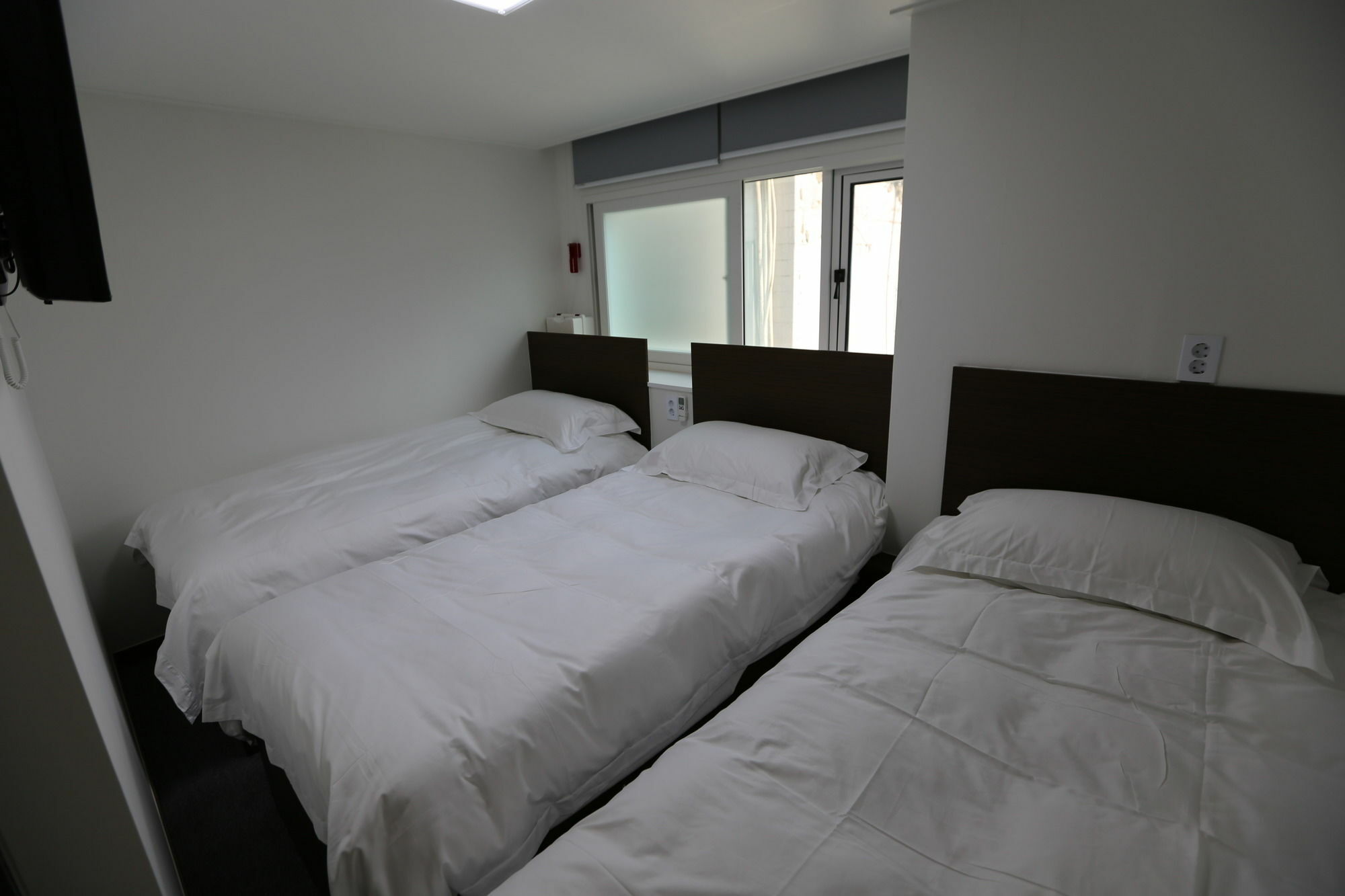 Khách sạn Philstay Myeongdong 2*