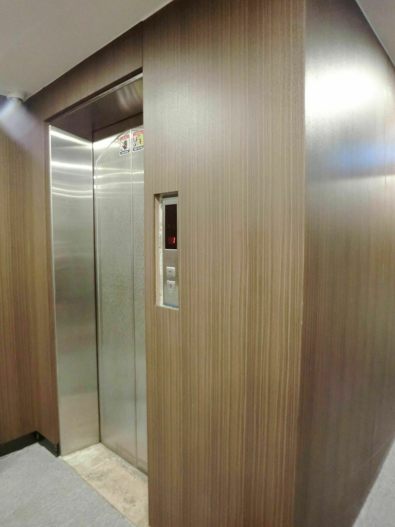 Khách sạn Philstay Myeongdong